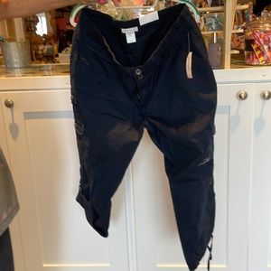 navy blue capris